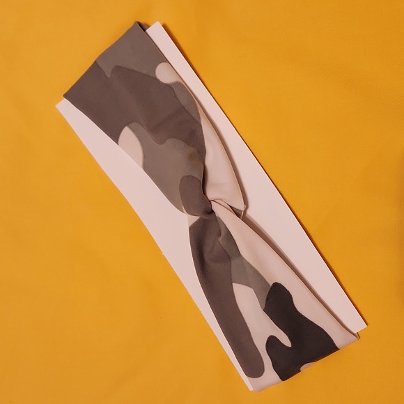 Handmade Brushed Cotton/Polyester/Spandex Head Bands. - Picture 5 of 10